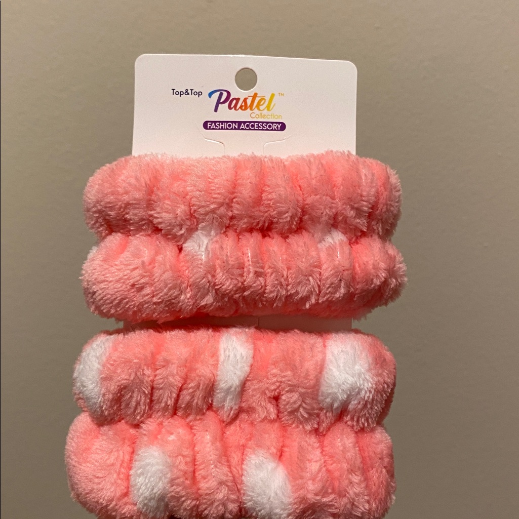 Pink Spa Wrist Bands